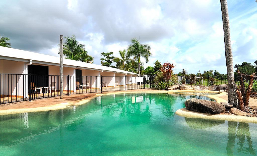 Mission Beach Resort Exterior photo